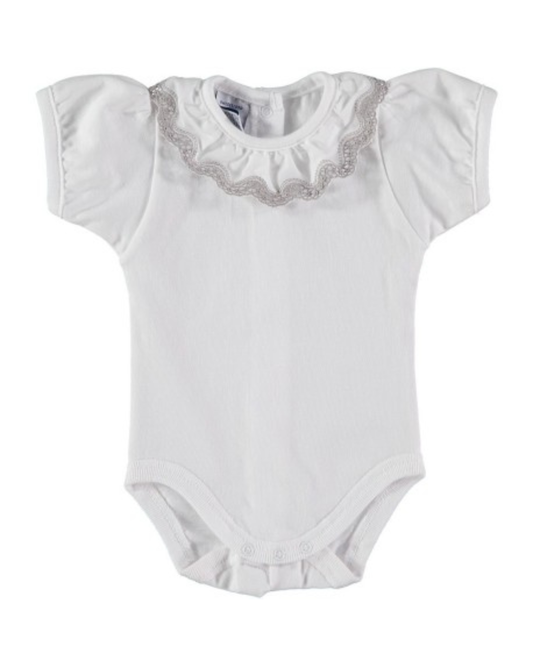 BODY CUELLO CON VOLANTE BLANCO