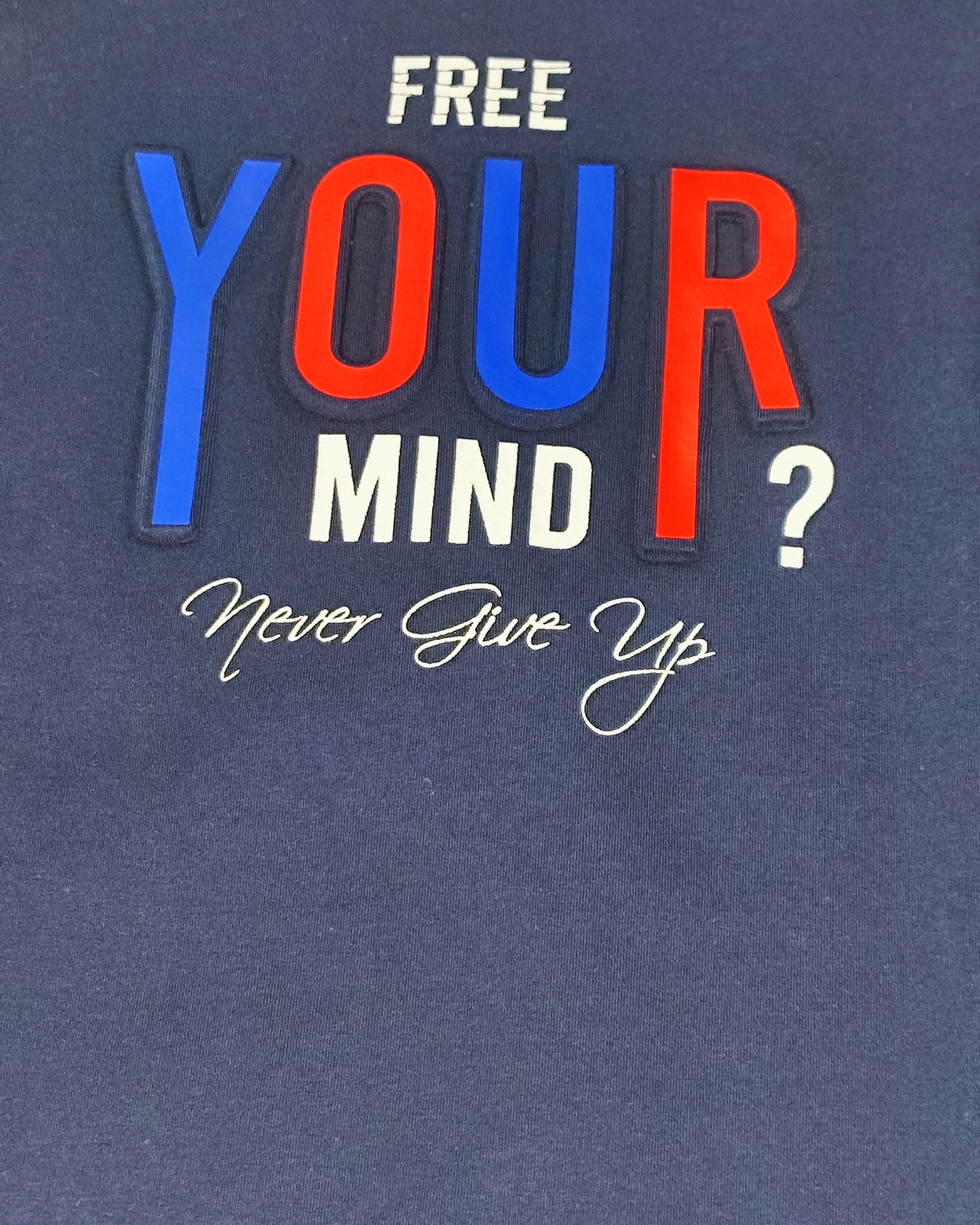 CAMISETA FREE YOUR MIND