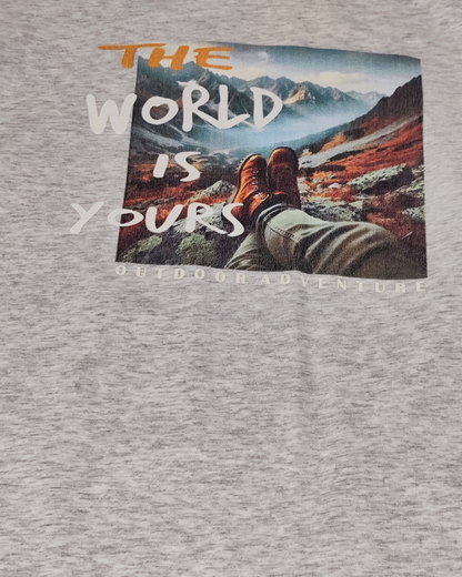 CAMISETA THE WORLD IS YOURS