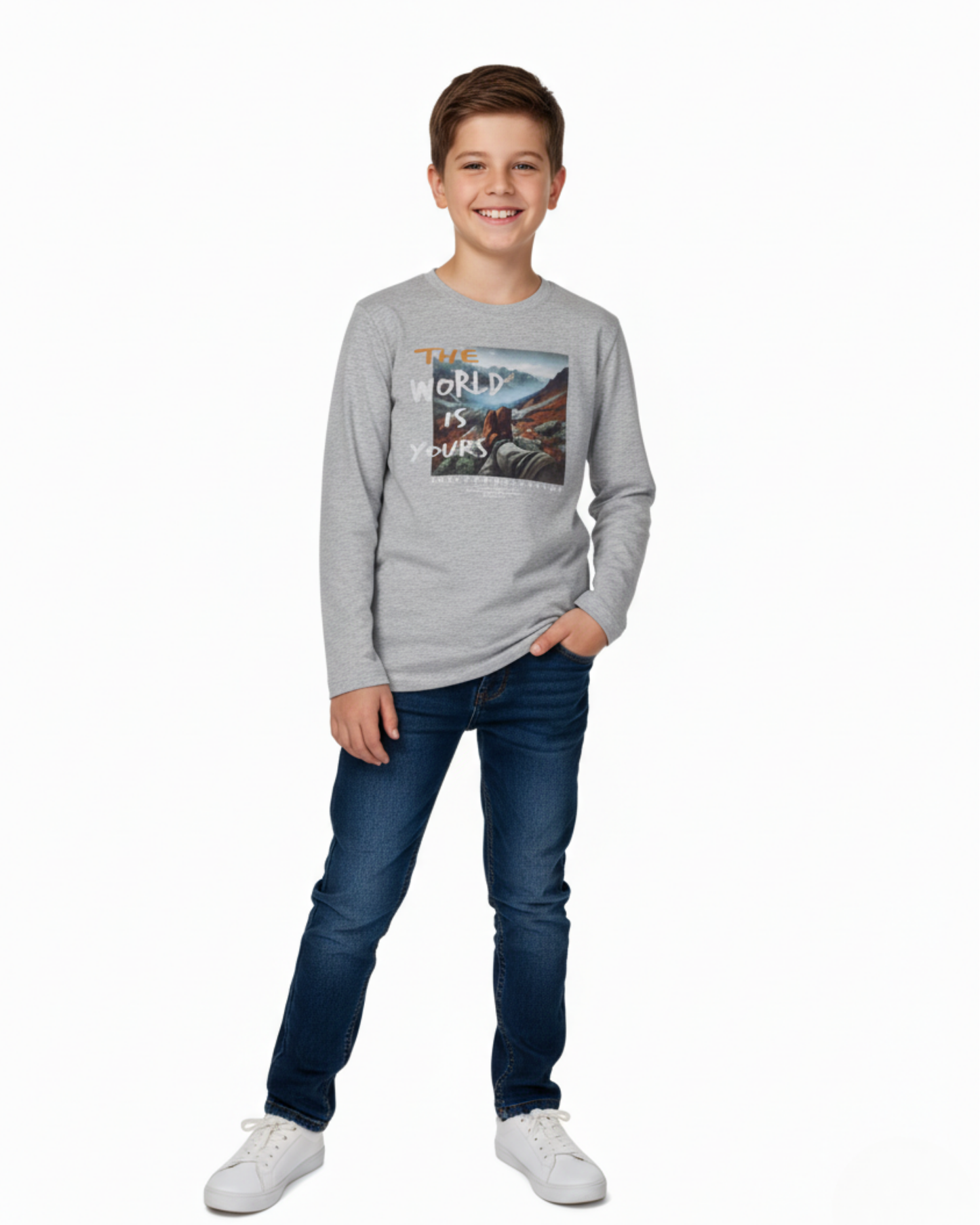 CAMISETA THE WORLD IS YOURS